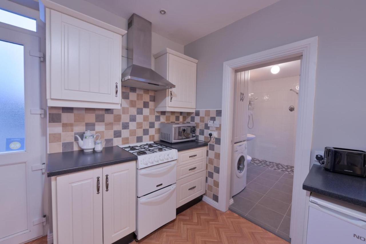 Ocean Breeze Apartment 라힌치 외부 사진